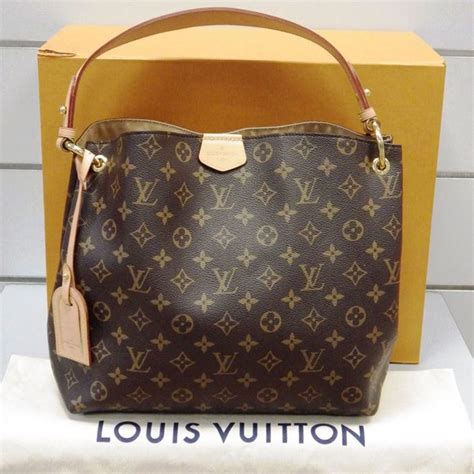 louis vuitton graceful pm m43701.